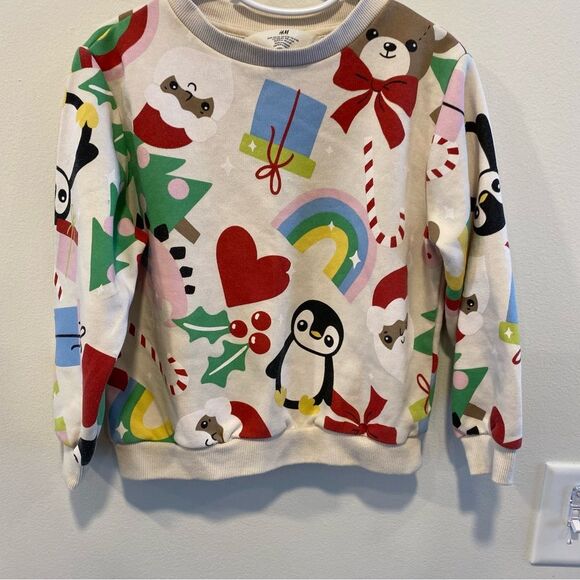 H&M holiday sweatshirt Christmas print 5/6 5t Santa penguin rainbow - Picture 3 of 5